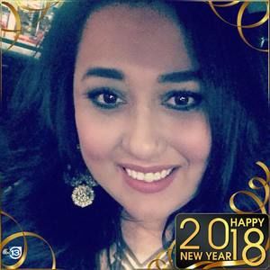 Meet your Posher, Lorie